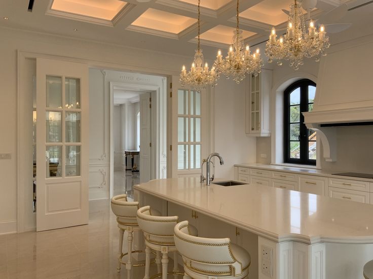 Rylight 6/8/10/12/18-lichte kaars keizerlijke kristallen kroonluchter in zilver/gouden afwerking