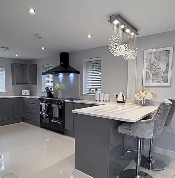 Rylight 4/6-lichts creatieve kristallen bolgolfkroonluchter