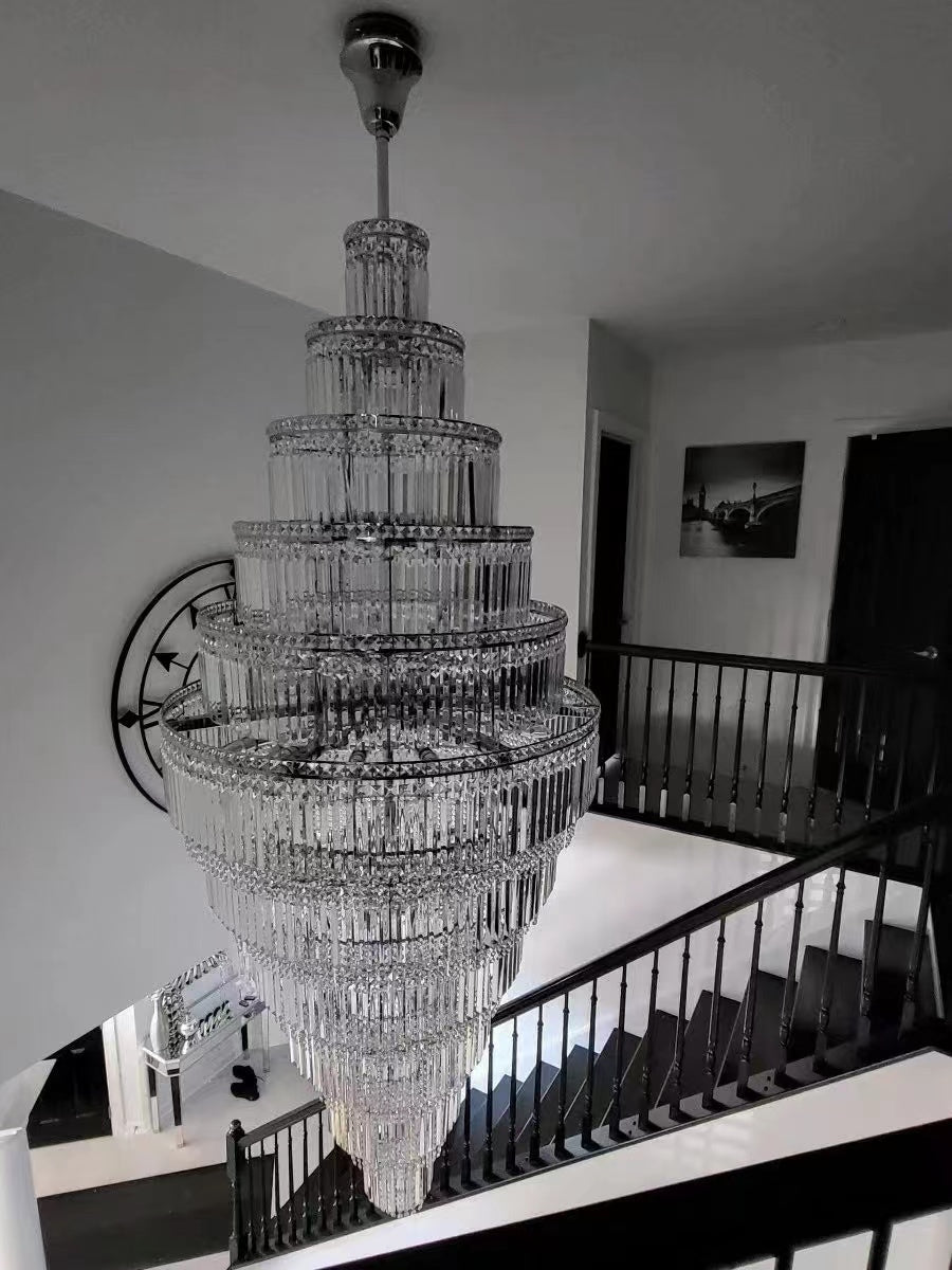 ثريا كريستالية كبيرة جدًا من Rylight مكونة من 11 طبقة بلمسة نهائية من الكروم