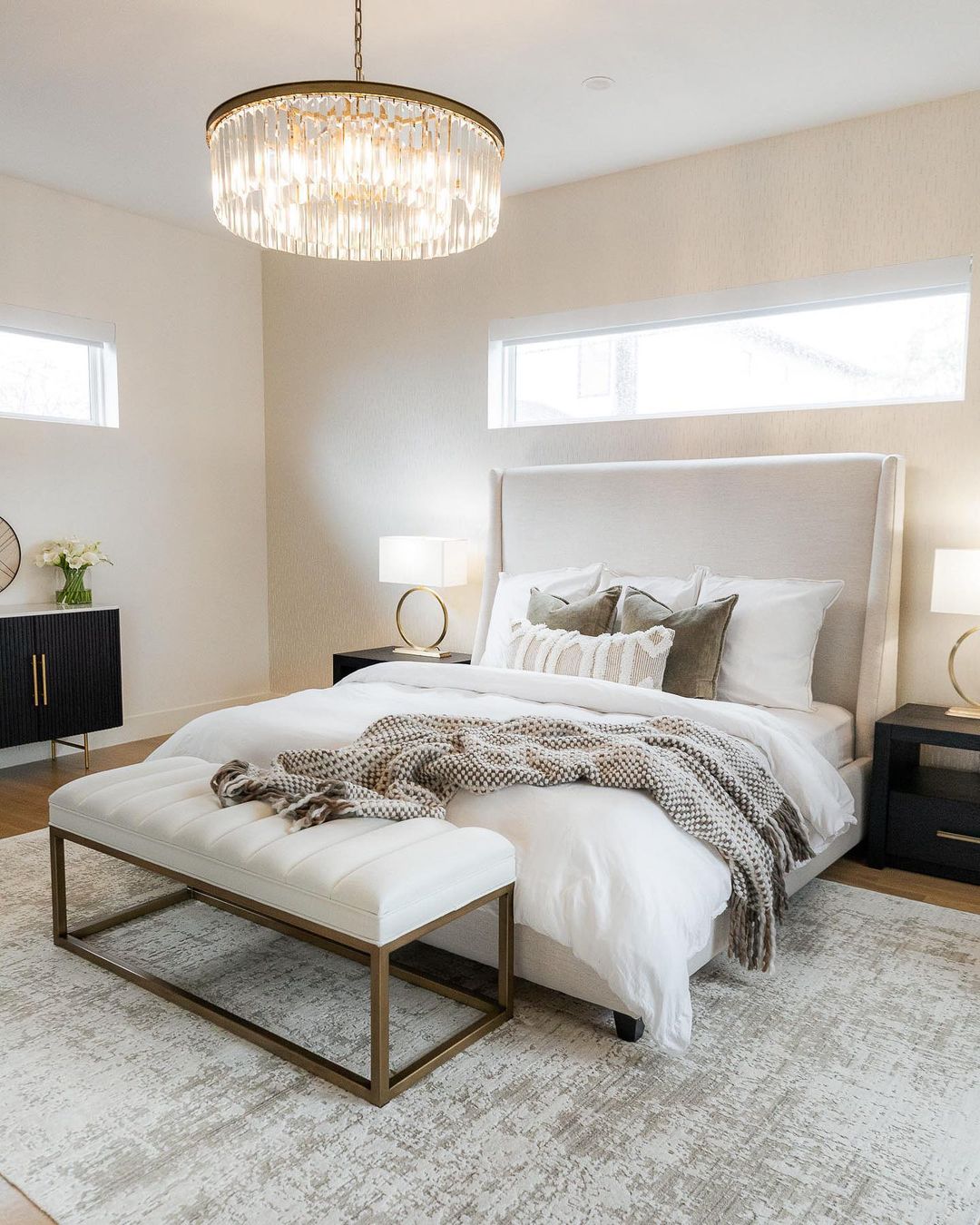 Rylight 1-laags ronde kristallen kroonluchter in messing/zwarte afwerking