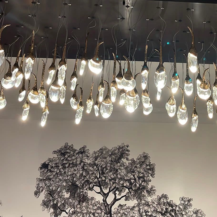 ثريا كريستالية حديثة ومبتكرة لغرفة الطعام