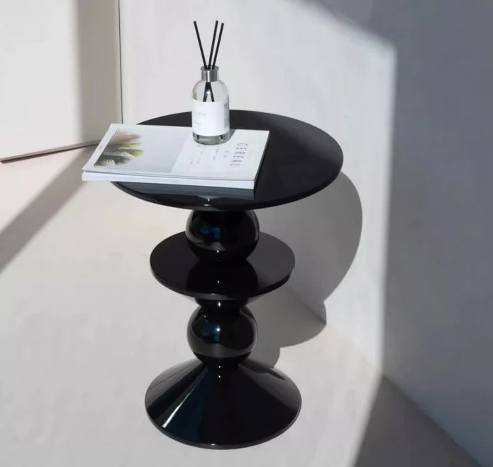 Black Vintage Round Coffee Table/Side Table