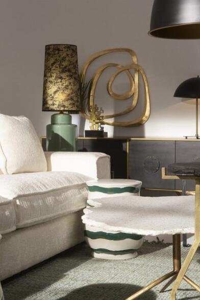 ديكور حائط تجريدي ذهبي غير منتظم