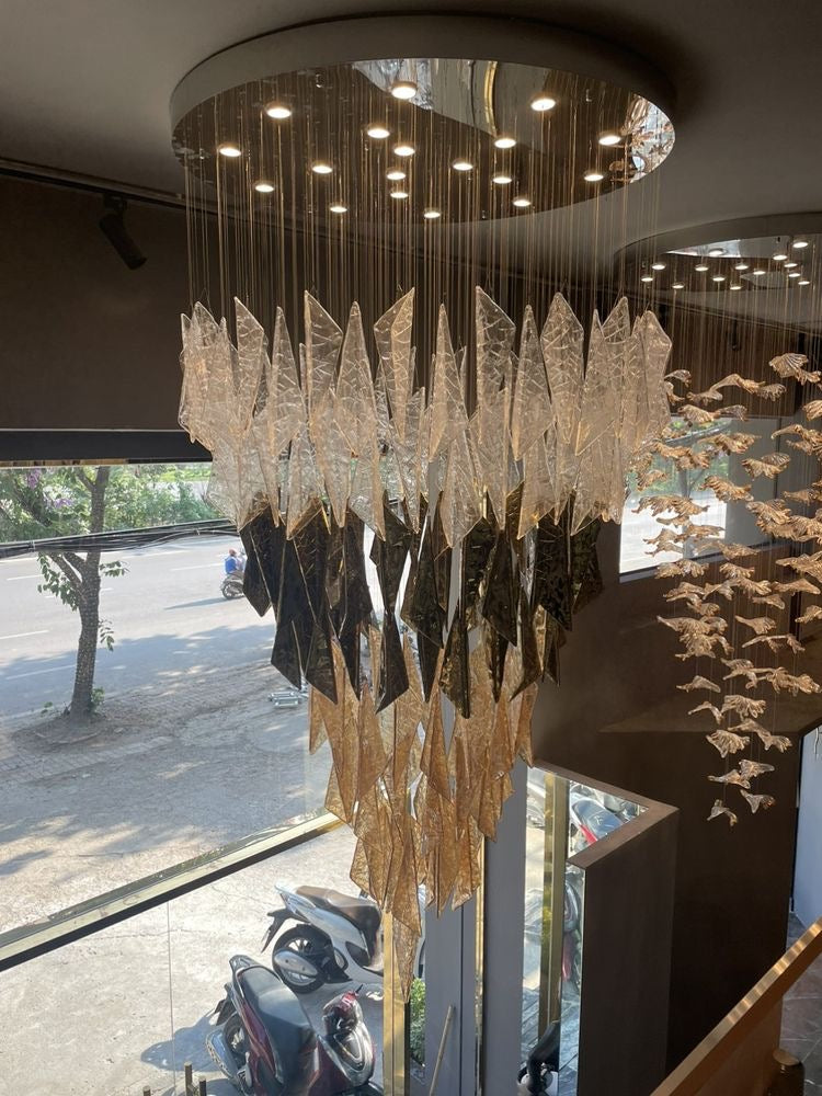 Rylight Golden Gradient Design Crystal Chandelier with Ice-like Texture