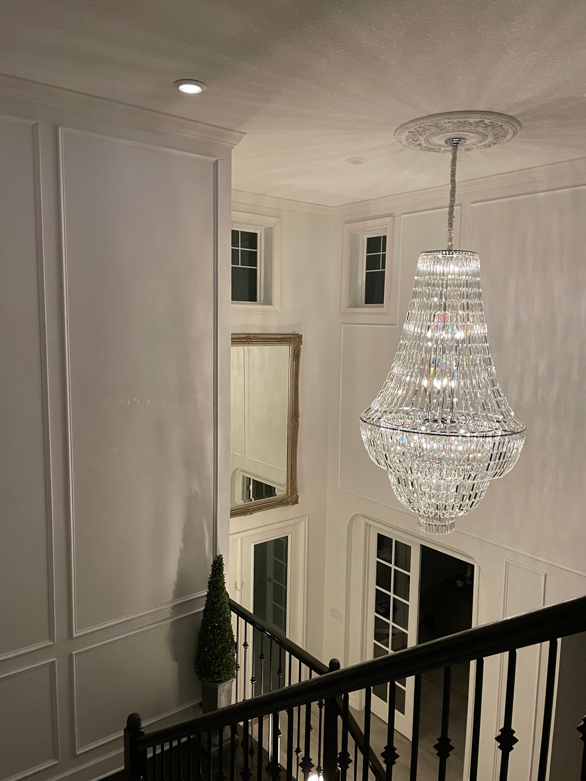 ثريا رايليت 19 بوصة/32 بوصة/50 بوصة من الكريستال الإمبراطوري