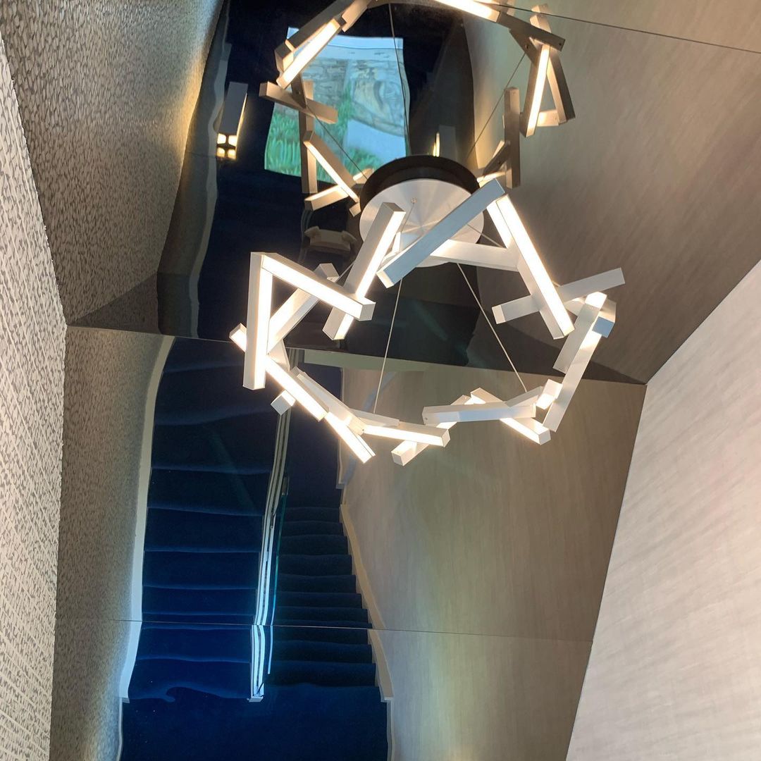 Modern Round/Linear Geometric Aluminum LED Chandelier