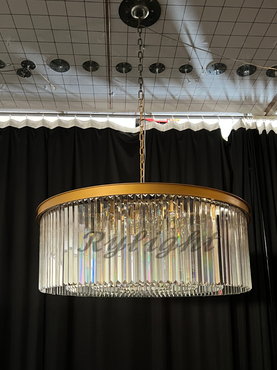 Rylight 1-laags ronde kristallen kroonluchter in messing/zwarte afwerking