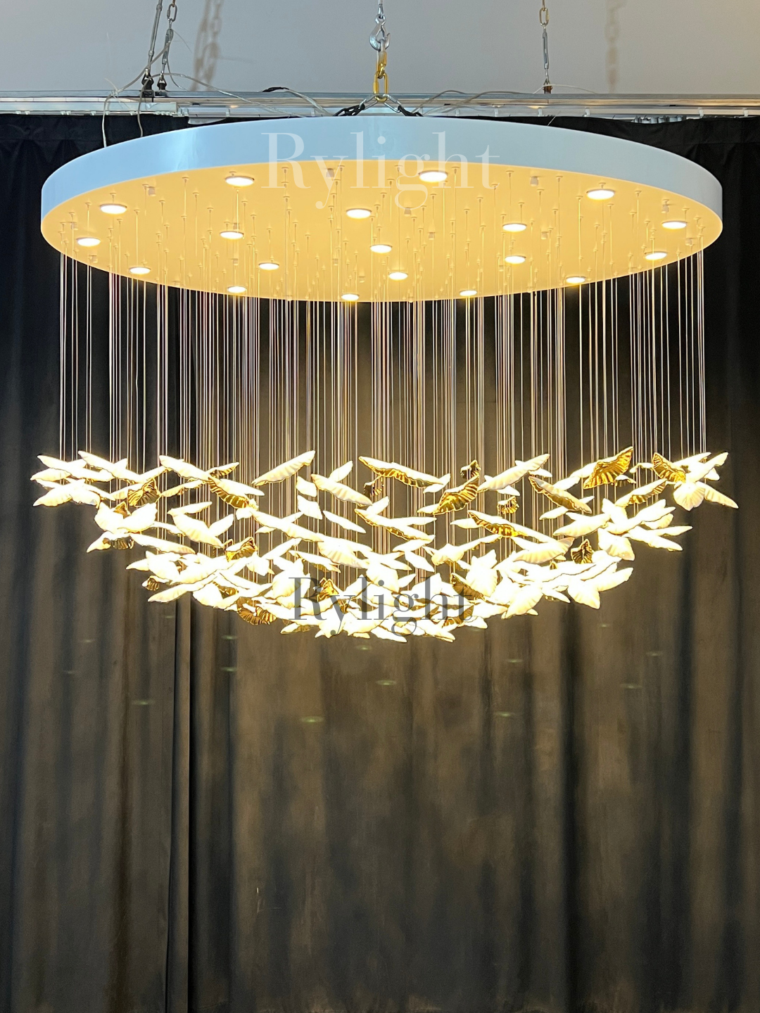 Rylight 84/102/170/192 Leaves Art Design Chandelier