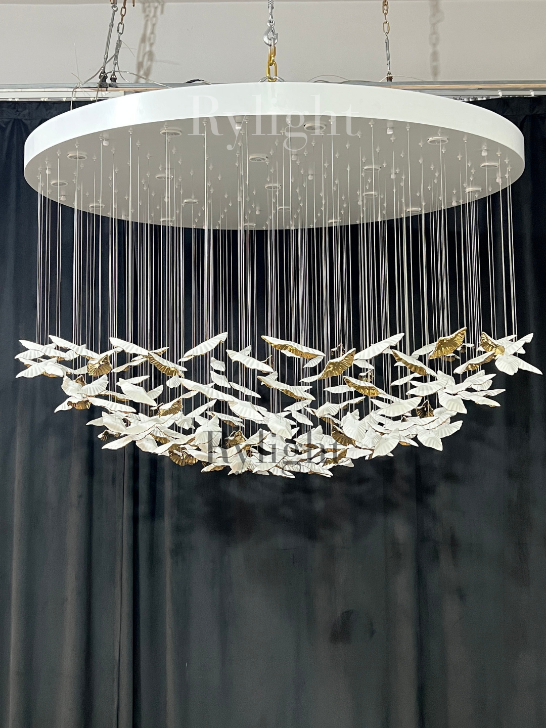 Rylight 84/102/170/192 Leaves Art Design Chandelier