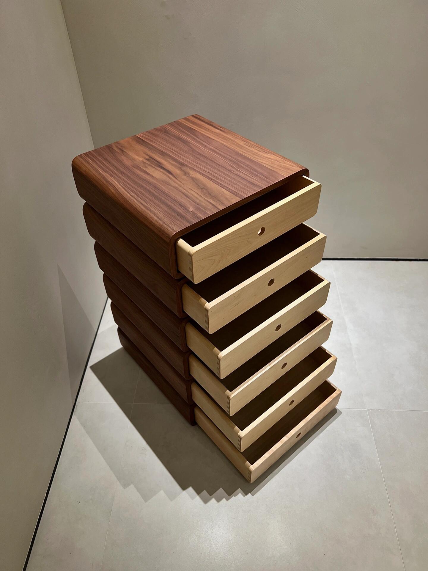 Rylight Modern Rotating Stacked Drawer Cabinet