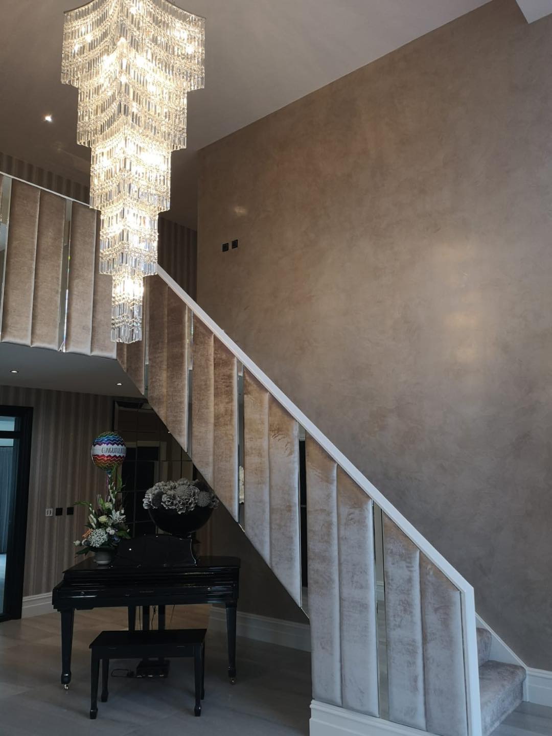 Rylight 4/5-Layer Vertical Crystal Chandelier