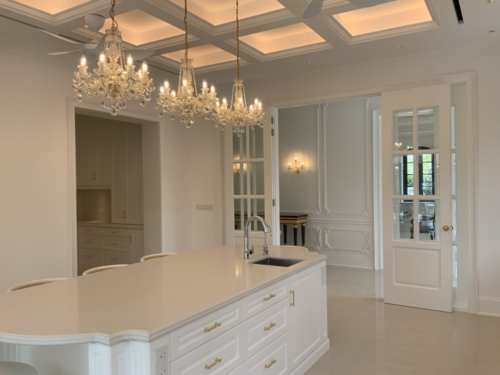 Rylight 6/8/10/12/18-lichte kaars keizerlijke kristallen kroonluchter in zilver/gouden afwerking