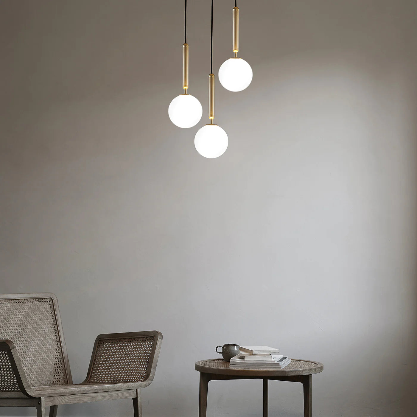 Rylight 1/3/6/13-Globes helder/wit glazen hangende kroonluchter