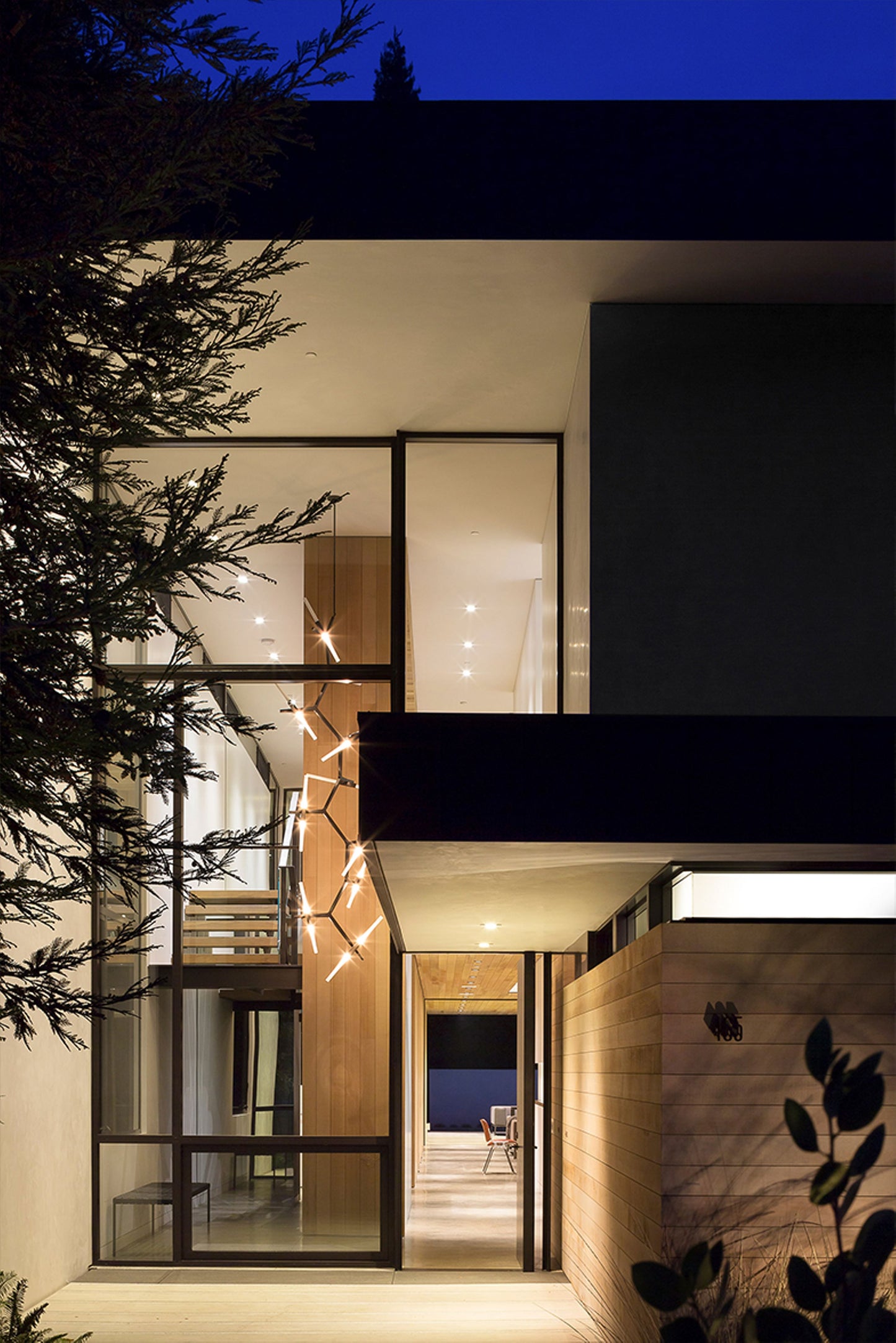 ثريا ذات فروع نحاسية/سوداء بسيطة من رايلايت