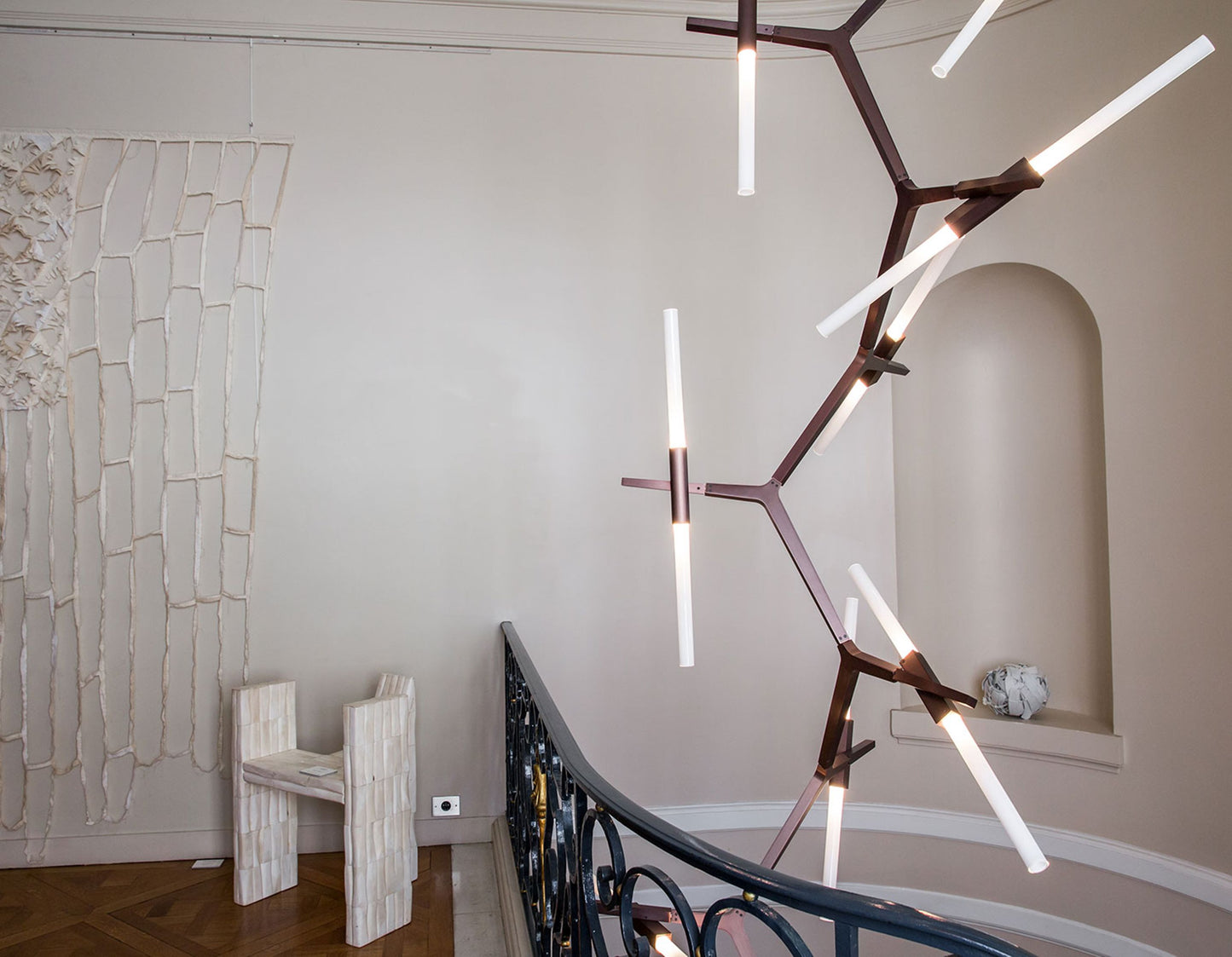 ثريا ذات فروع نحاسية/سوداء بسيطة من رايلايت