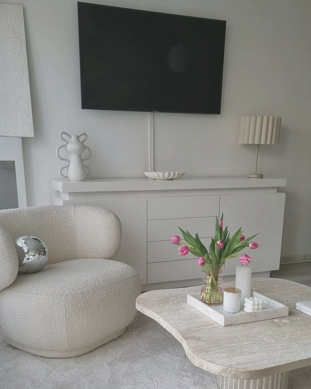 كرسي أريكة شيربا ملتف من Nordic Minimalist