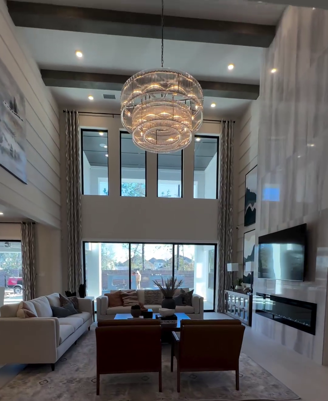 Rylight 2-laags ronde handgemaakte gecanneleerde glazen kroonluchter