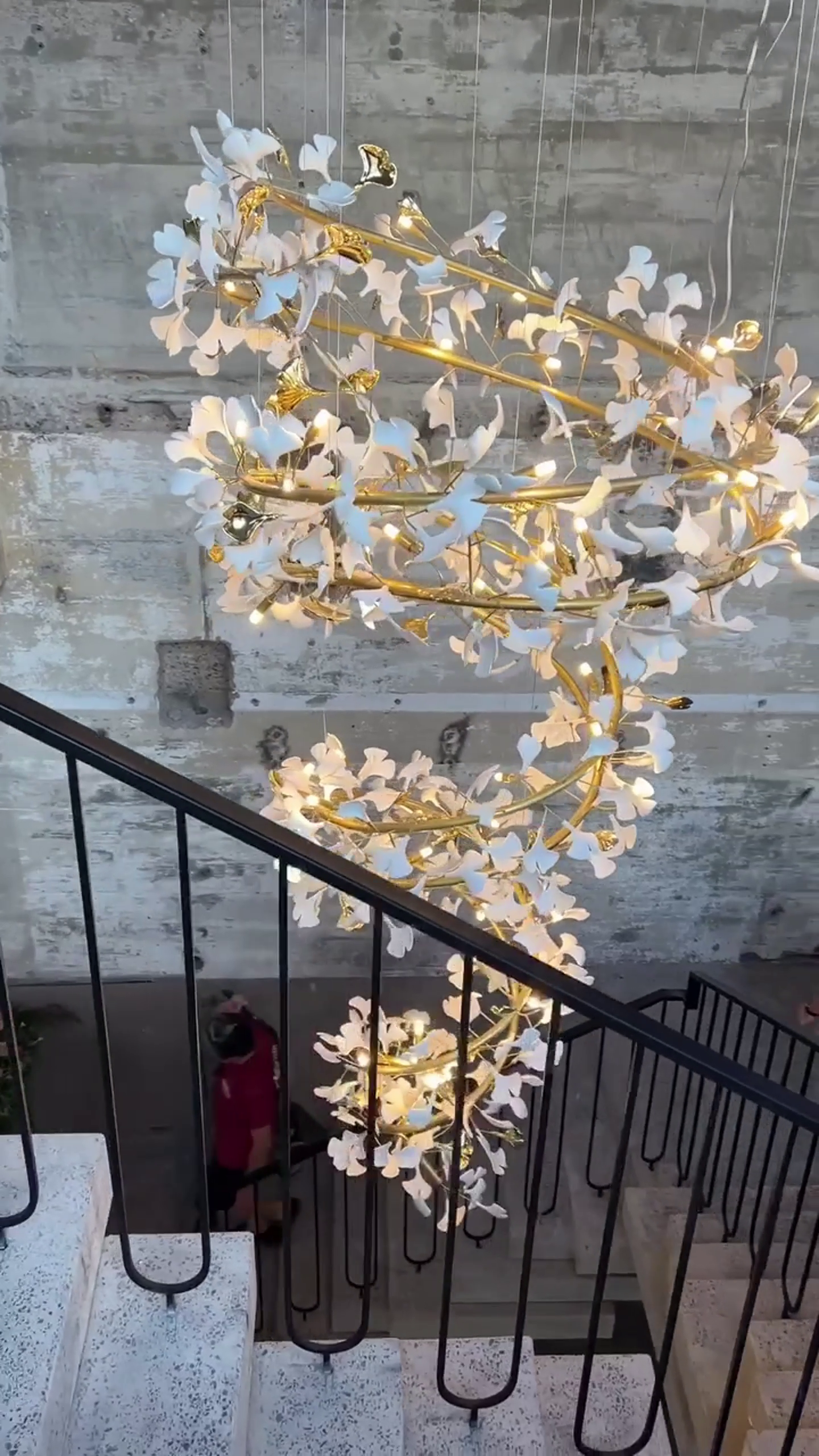Rylight Spiral Ginkgo Chandelier