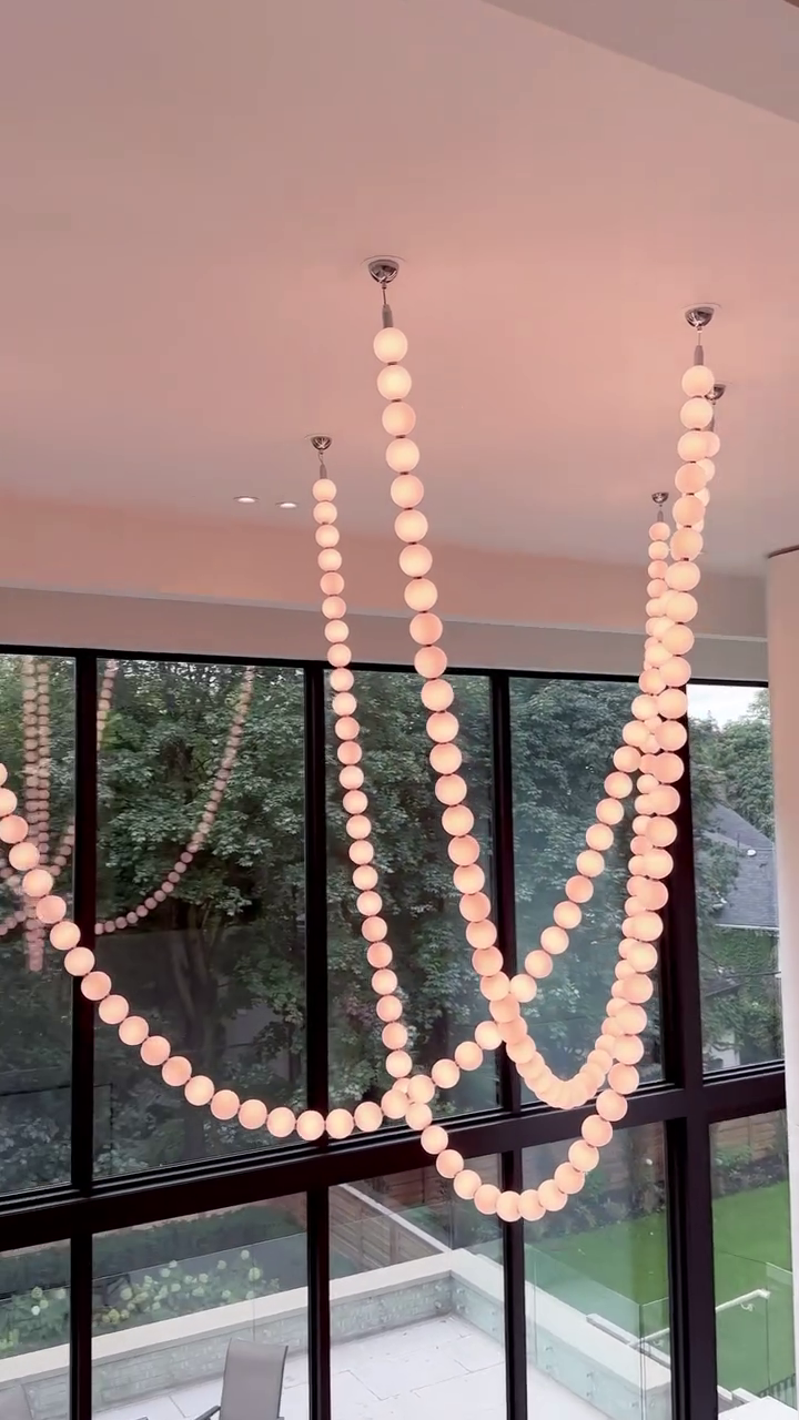 Rylight Pearl Necklace Chandelier