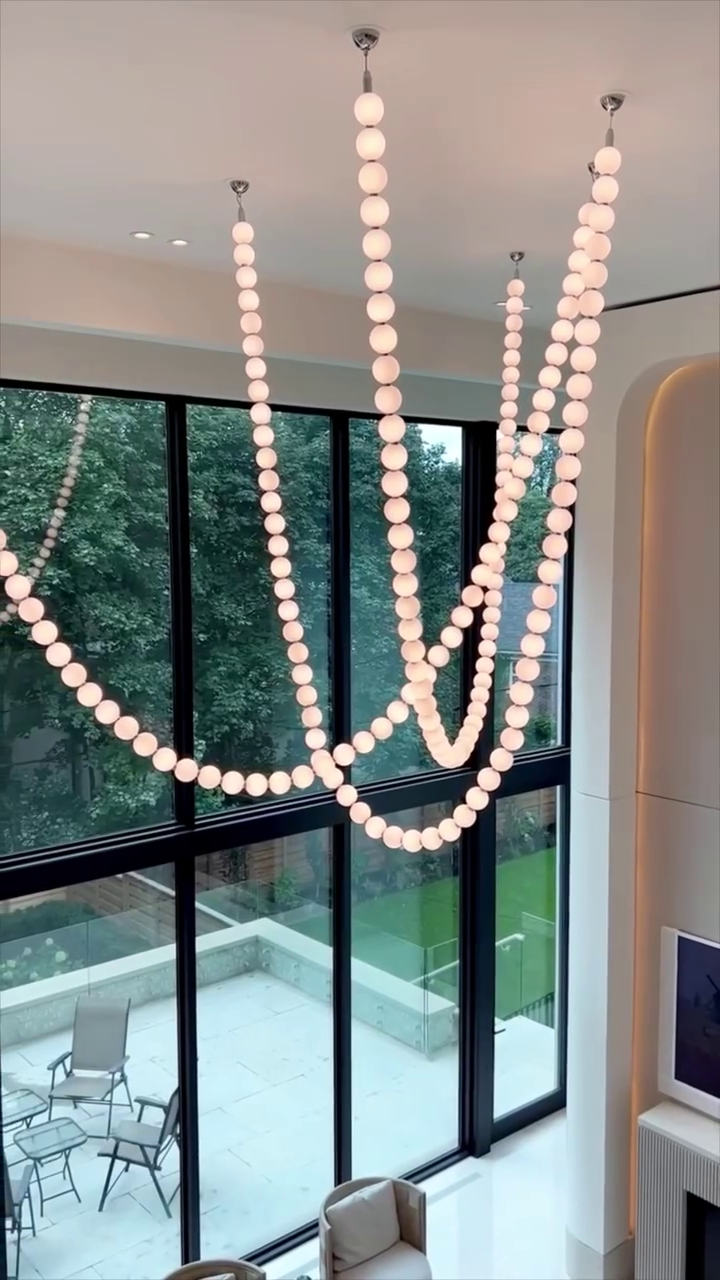 Rylight Pearl Necklace Chandelier