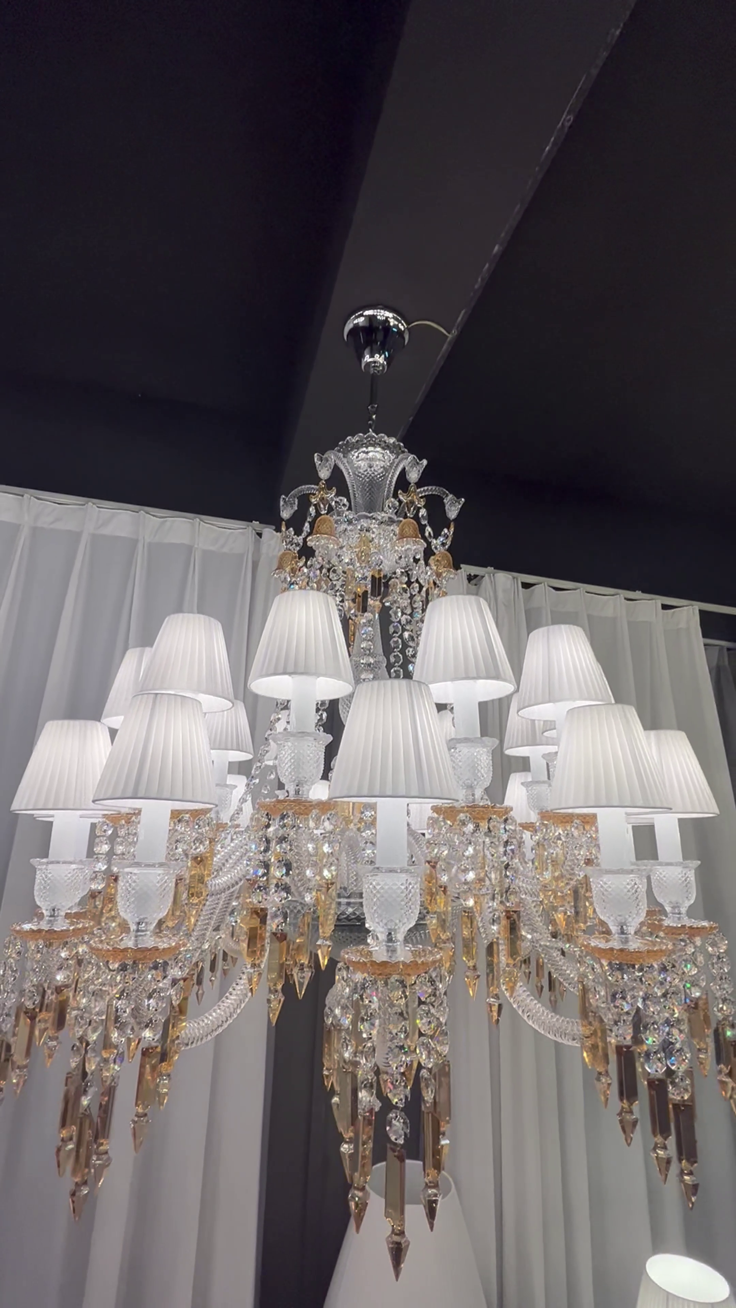 Large Light Luxury Classic Tiered Yellow Crystal Candle Lampshade Chandelier for High-ceiling Rooms/Living Room