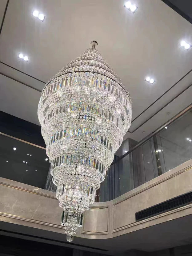 ثريا كريستالية كبيرة جدًا من Rylight مكونة من 11 طبقة بلمسة نهائية من الكروم
