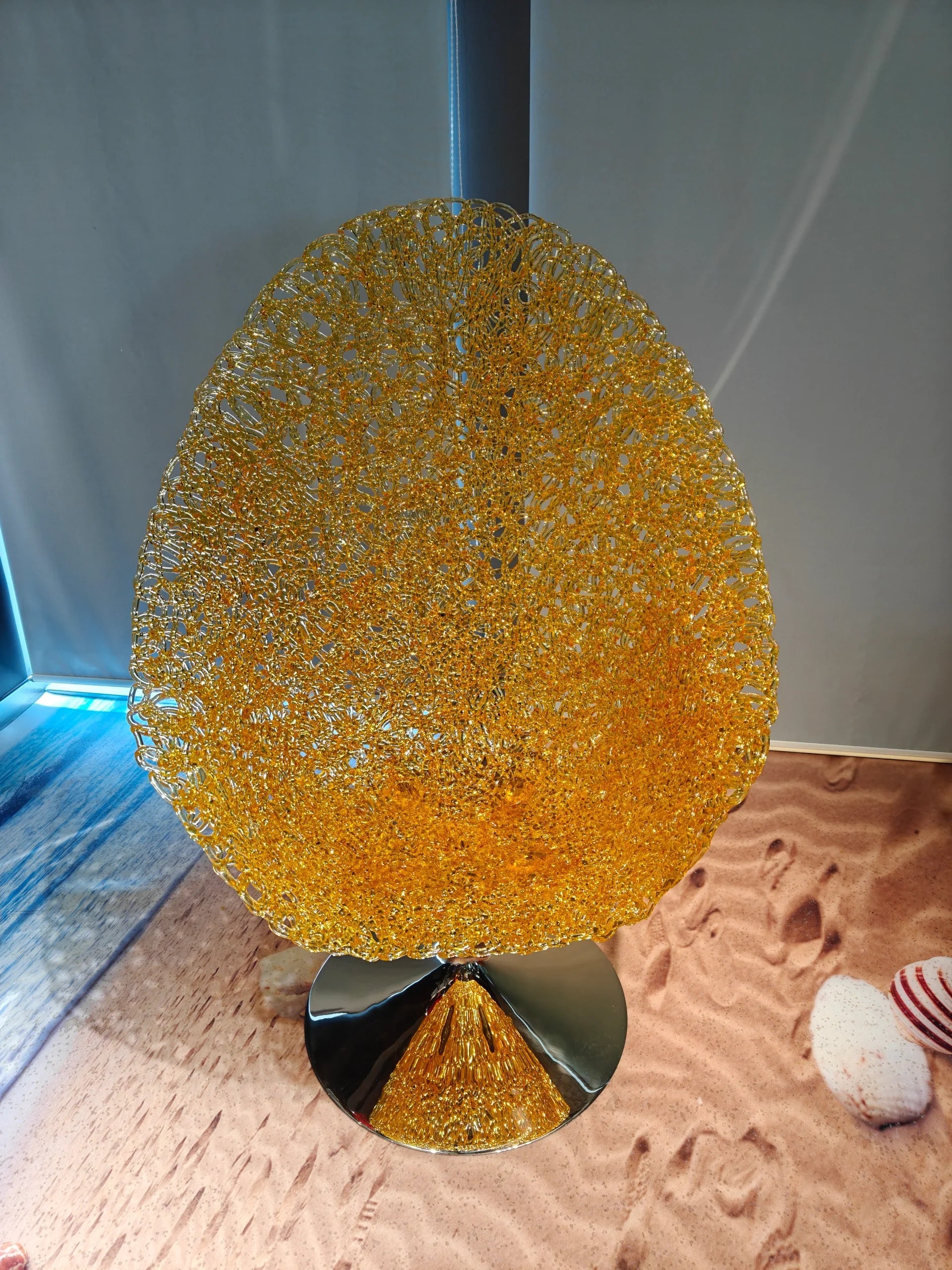 Rylight Queen Chair