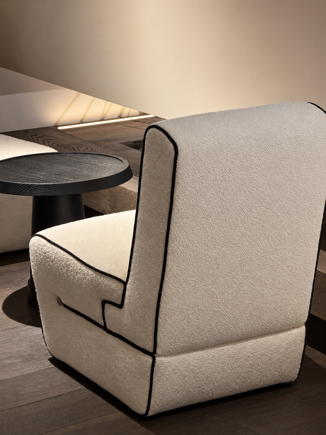 Interconnected Soft Lounge Chair