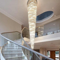 ثريا كريستالية طويلة للغاية تشبه قطرة المطر من رايلايت