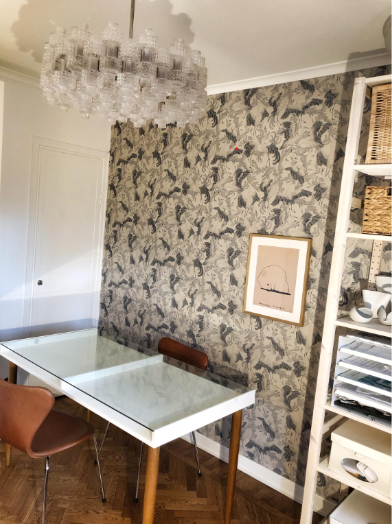 ثريا زجاجية منقوشة بشكل معقد من Rylight بطبقة 1/2