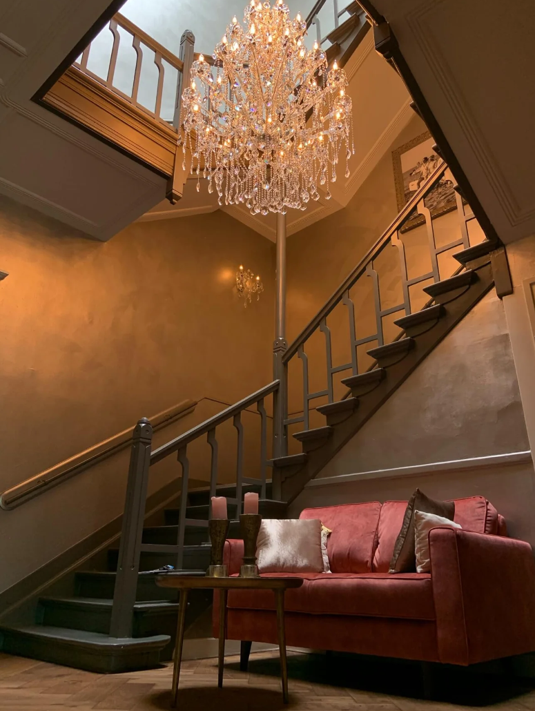 Rylight 37-Light Classic Candle Light Crystal Chandelier