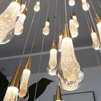 Moderne ronde spiraalvormige kristallen kroonluchter in de vorm van een regendruppel voor trap/hal 