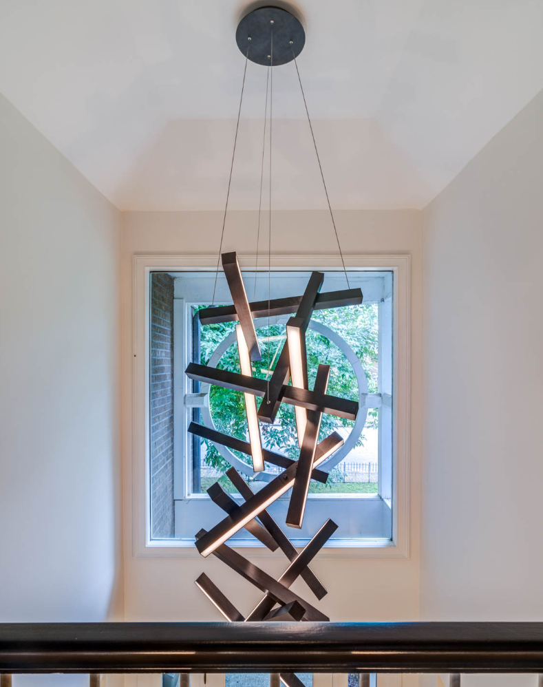 Moderne verticale geometrische aluminium hanglamp voor trap/hal/hoog plafond 