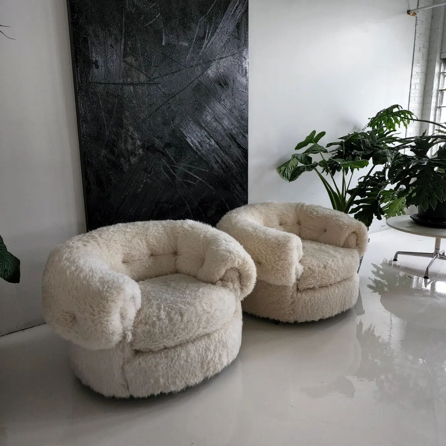 Cozy Fuzzy Accent Chair