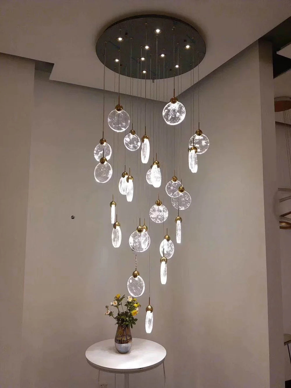 مصباح LED معلق من مجموعة زجاج السحابة من رايلايت 