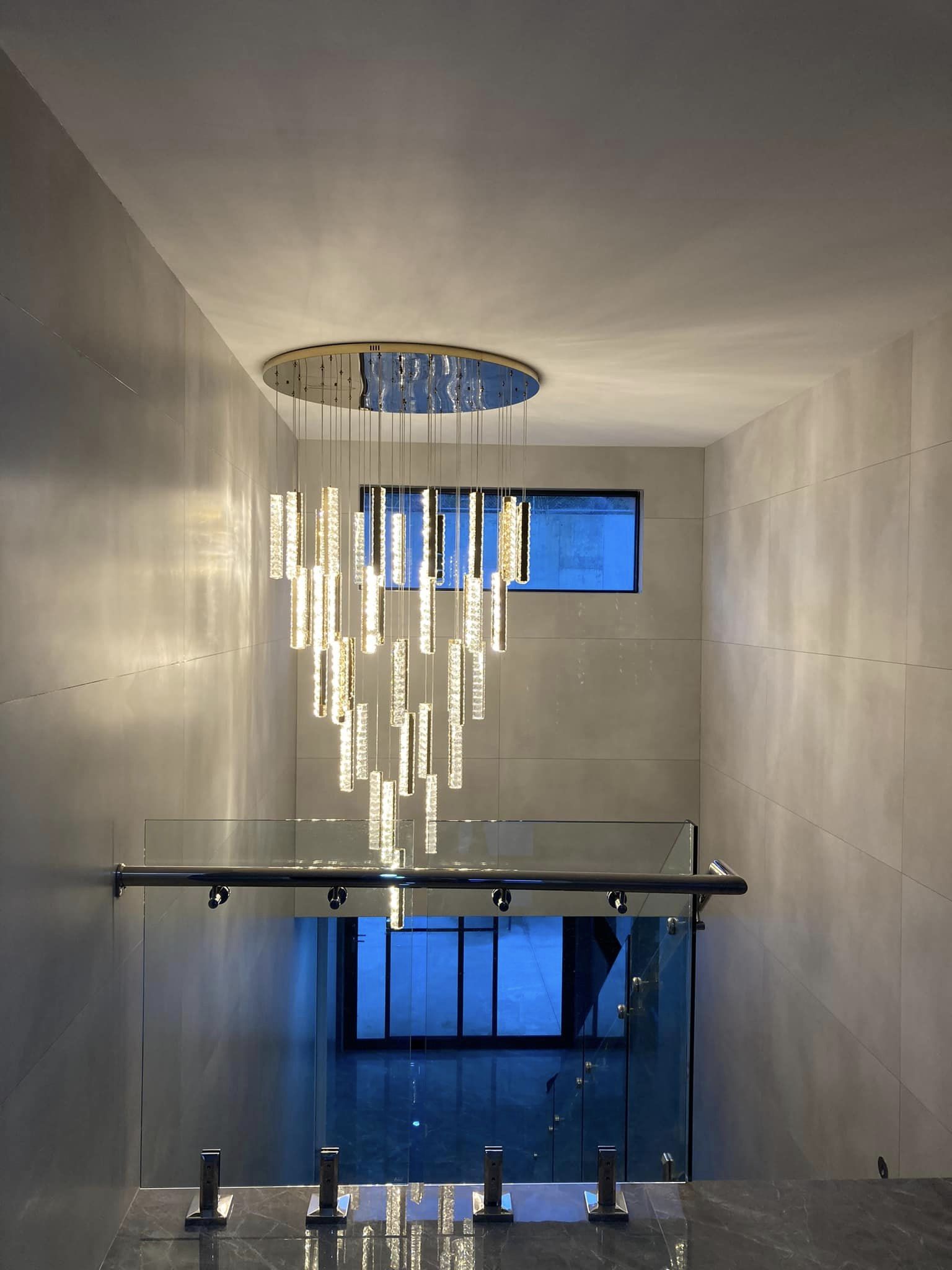 Rylight 12/15/18/21/24-lichte spiraalvormige kristallen kroonluchter