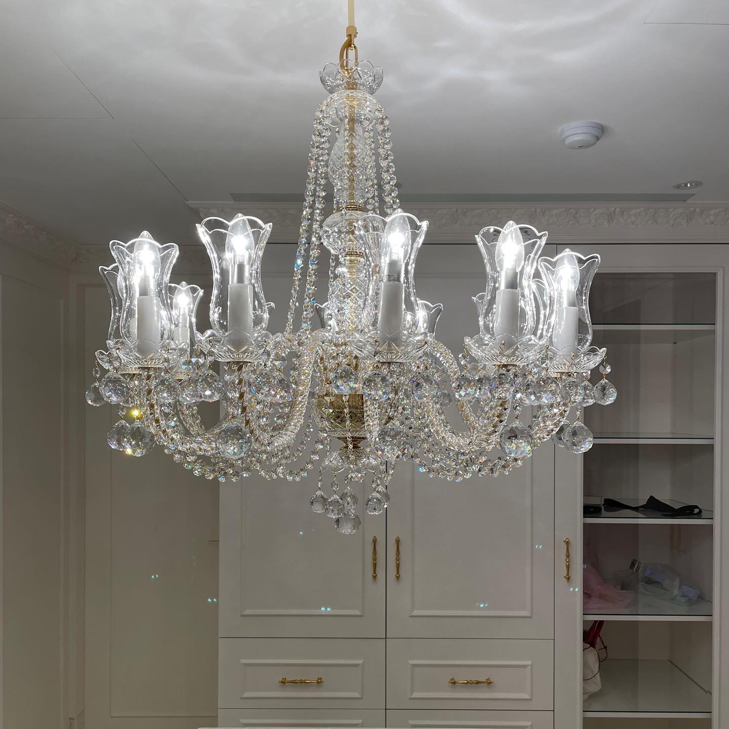 رايلايت 12/30-ثريا كريستالية بإضاءة شمعة