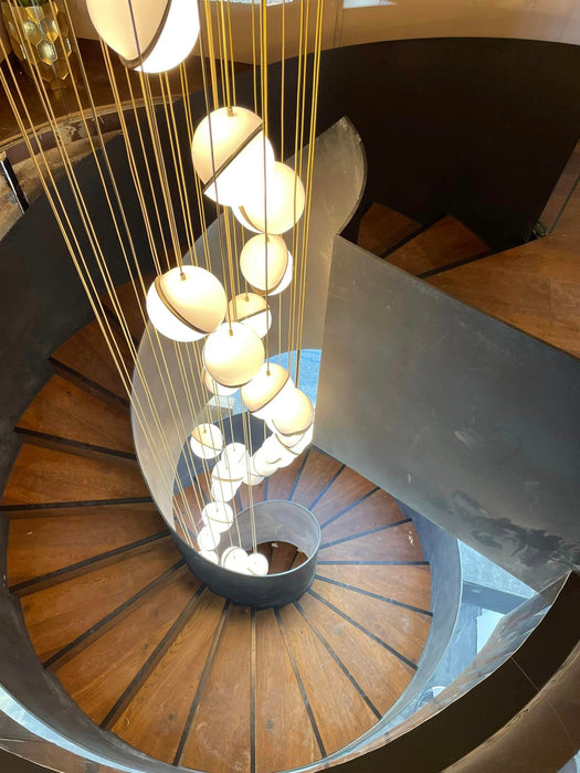 Rylight Modern Floating Acrylic Balls Chandelier