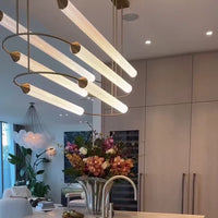 ثريا LED أفقية كبيرة الحجم من Rylight مكونة من 1/3 طبقات من النحاس الأصفر