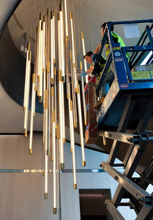 ثريا زجاجية من رايلايت بإضاءة LED، ١٨/٢٦/٣٢ ضوءًا