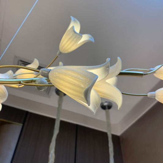 Moderne creatieve kroonluchter met messing takken en keramiek voor woonkamer/hotel/restaurant 