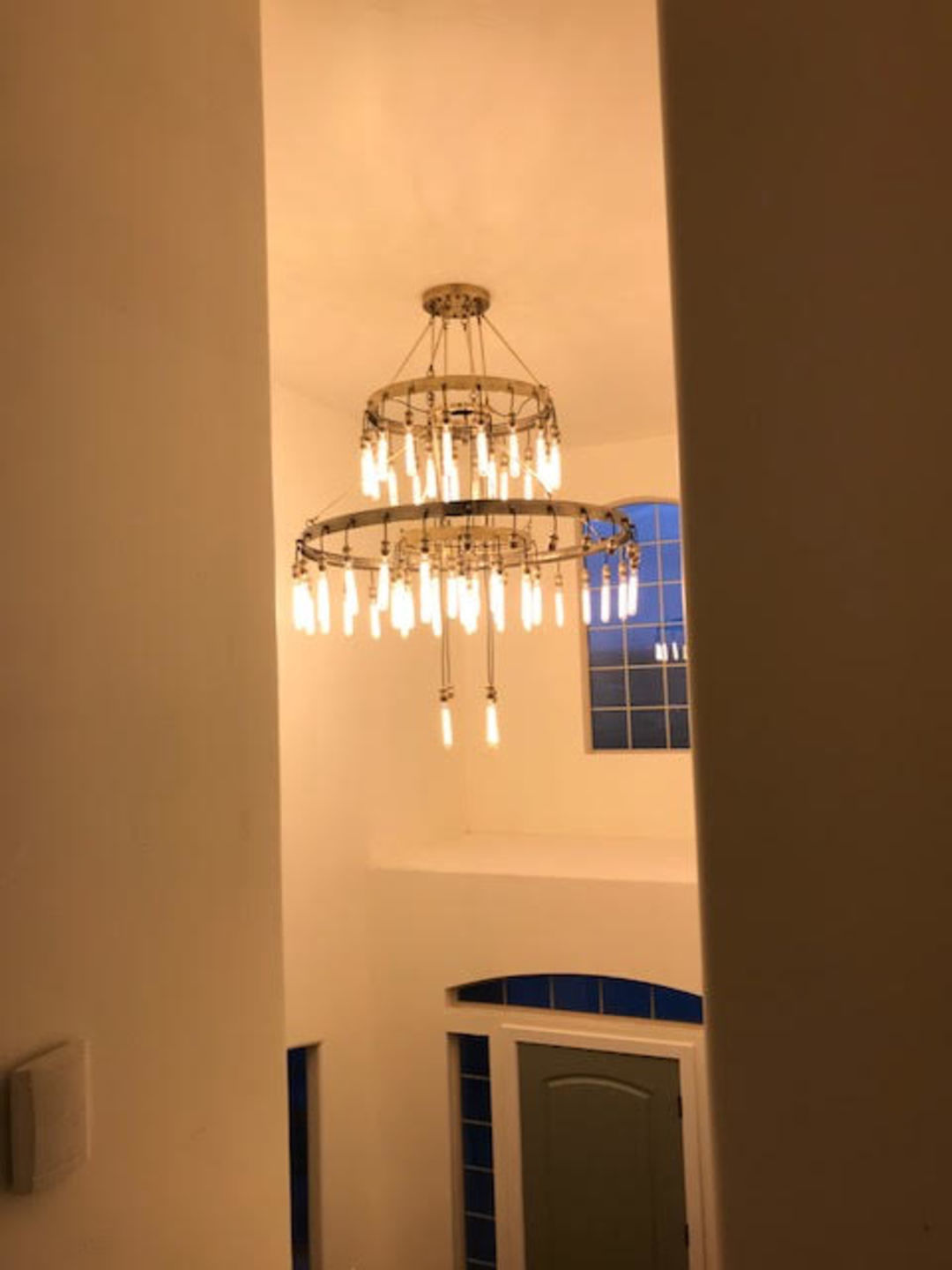 Rylight 3-laags ringkroonluchter met zwart/bronskleur