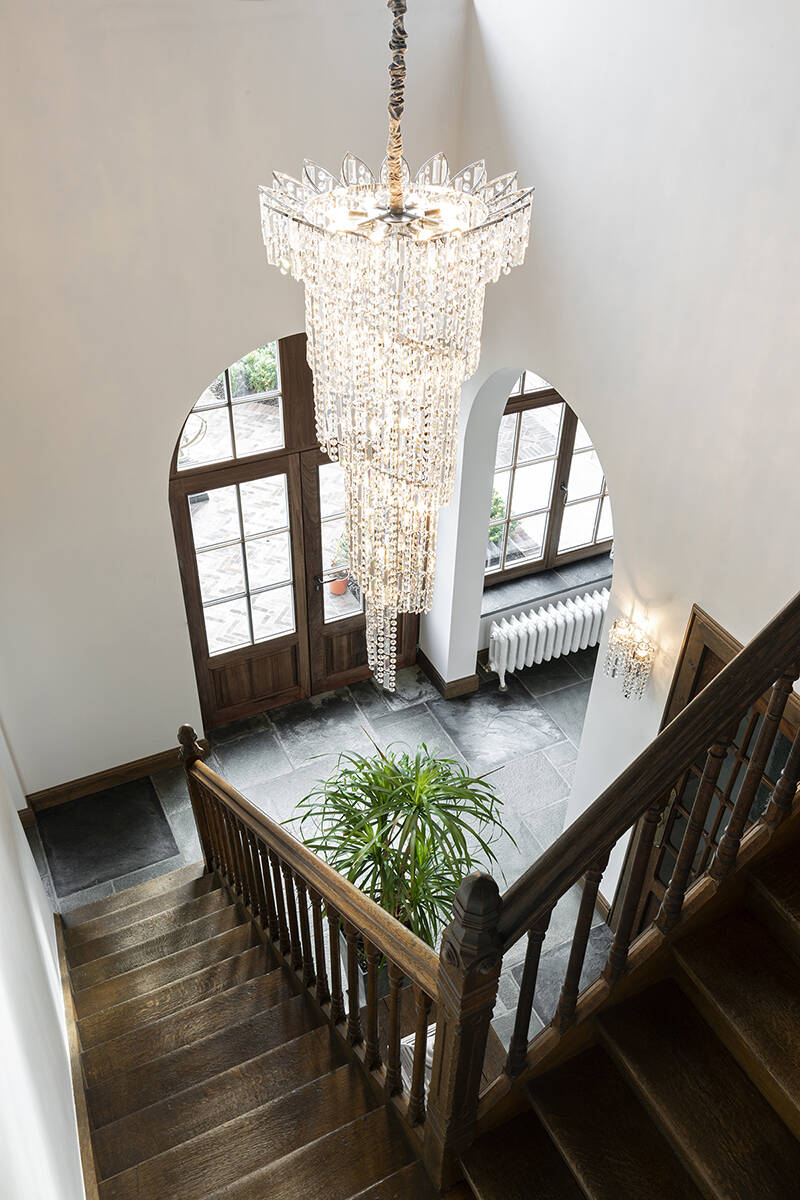 Rylight 13/24/30-lichts luxe stijl roterende kristallen kroonluchter