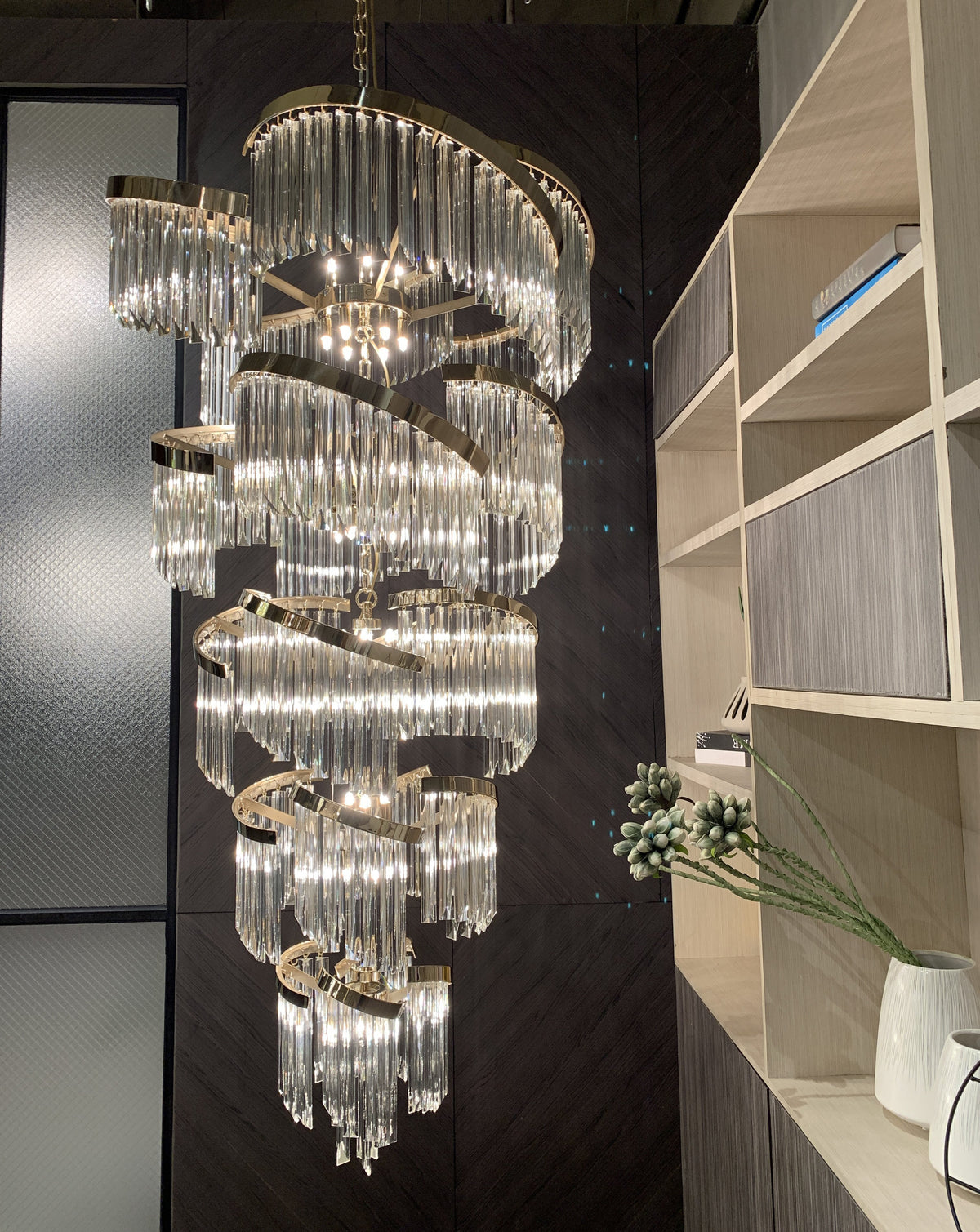 Rylight meerlaagse luxe spiraalvormige kristallen kroonluchter moderne designercreatie