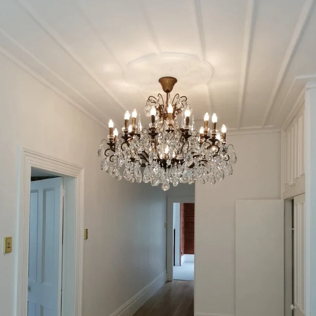 Rylight 12/18-Light Candle Crystal Chandelier in Black Finish