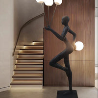 مصباح أرضي من رايلايت بتصميم فني أسود من أكروبات