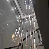 ثريا زجاجية حديثة على شكل قطرات مطر، مناسبة للسلالم/الأسقف العالية