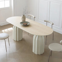 Rylight Franse crèmekleurige ovale/ronde schelpvormige eettafel 