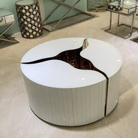 طاولة قهوة مستديرة فاخرة من رايلايت، لون ذهبي متشقق، مكونة من 3 قطع