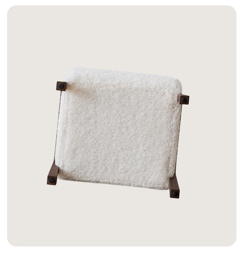 French Vintage Style/Cream Style Single Sofa Chair